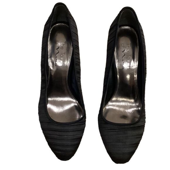 Touch of Nina Black Heels Sz 8 - Picture 1 of 13